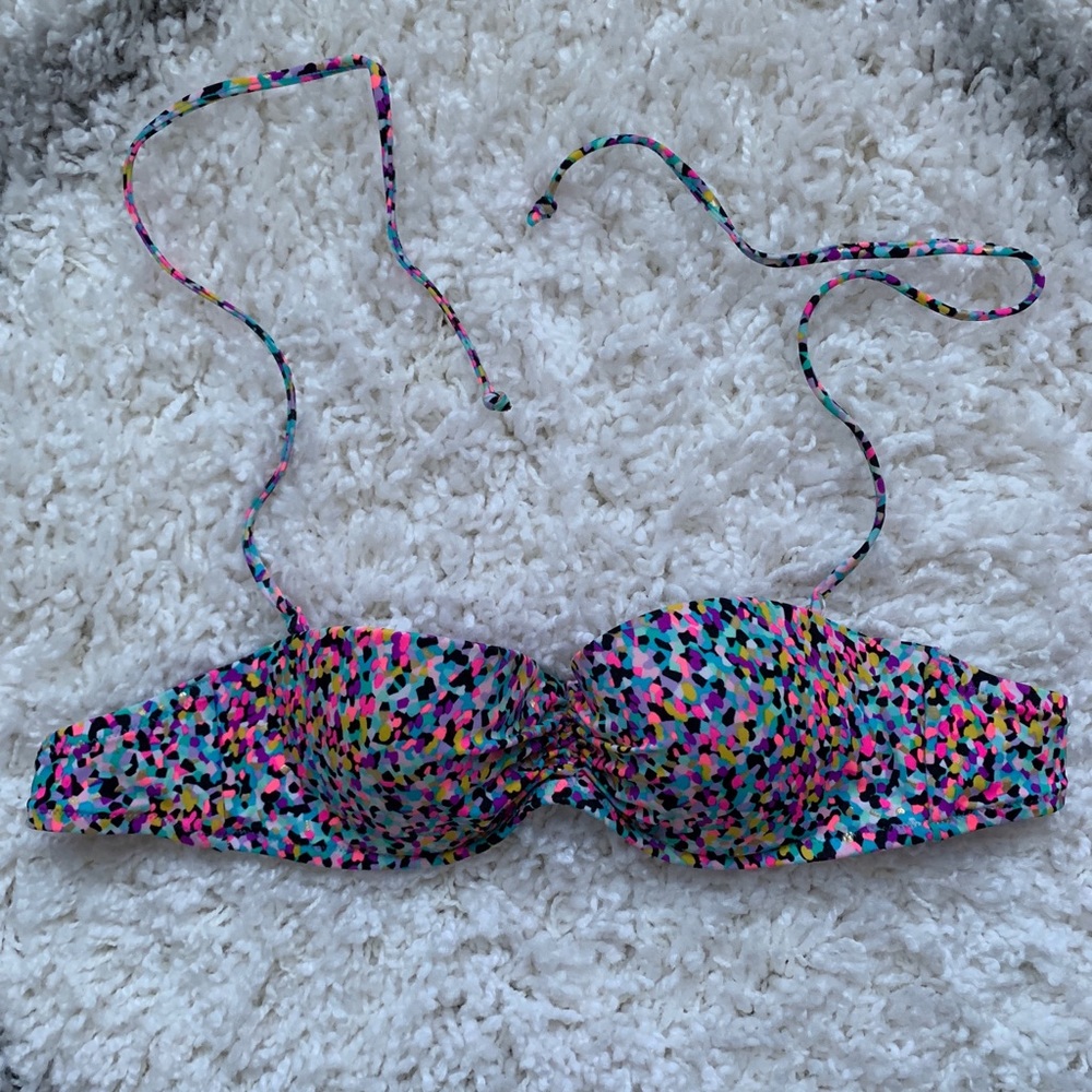 Victoria’s Secret Bikini Top